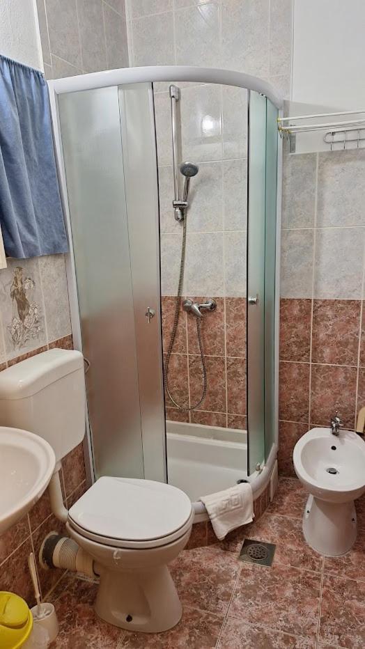 Apartments Alex Ровинь Номер фото