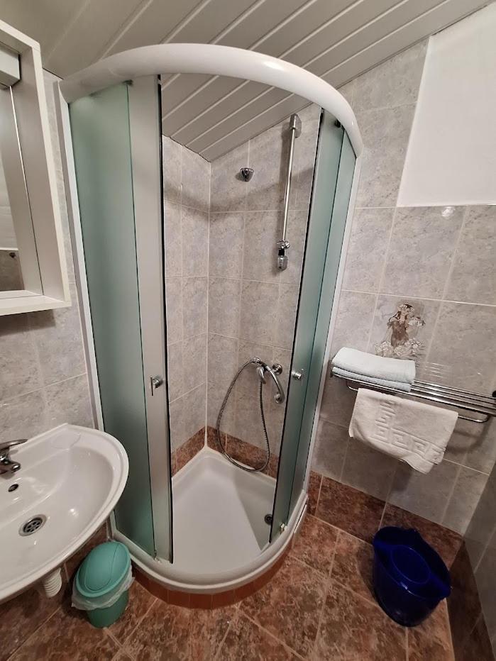 Apartments Alex Ровинь Номер фото