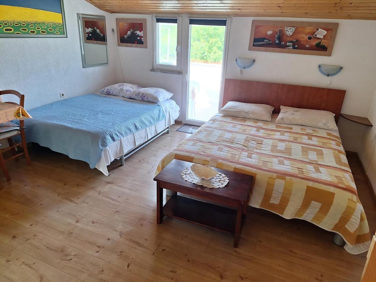 Apartments Alex Ровинь Номер фото